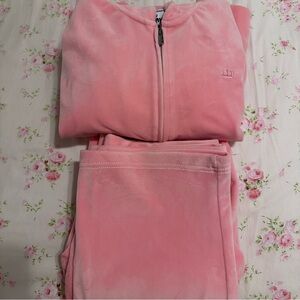 PINK VELOUR JUICY TRACKSUIT!